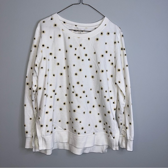 Wallflower Tops - Wallflower White Floral Sweatshirt Medium